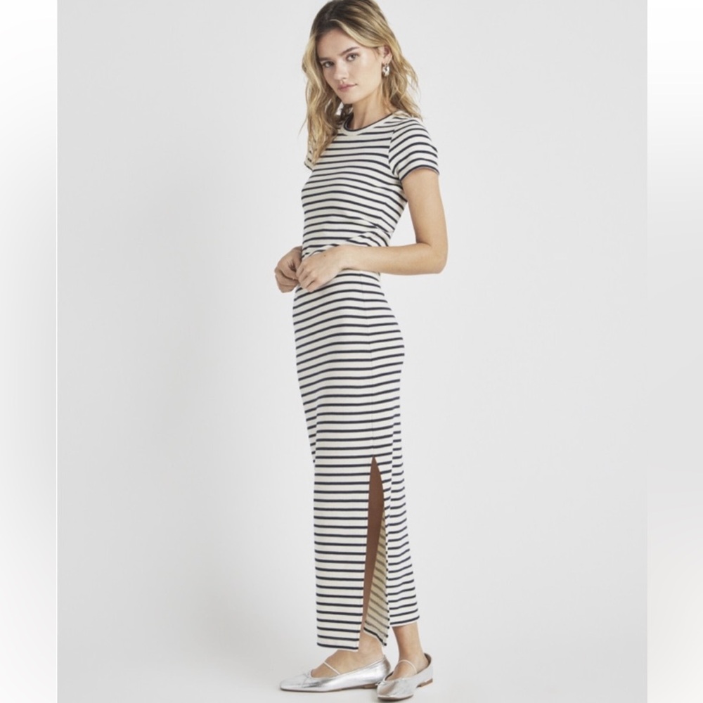 Splendid Navy & Cream Striped Crewneck Top & Skirt Set